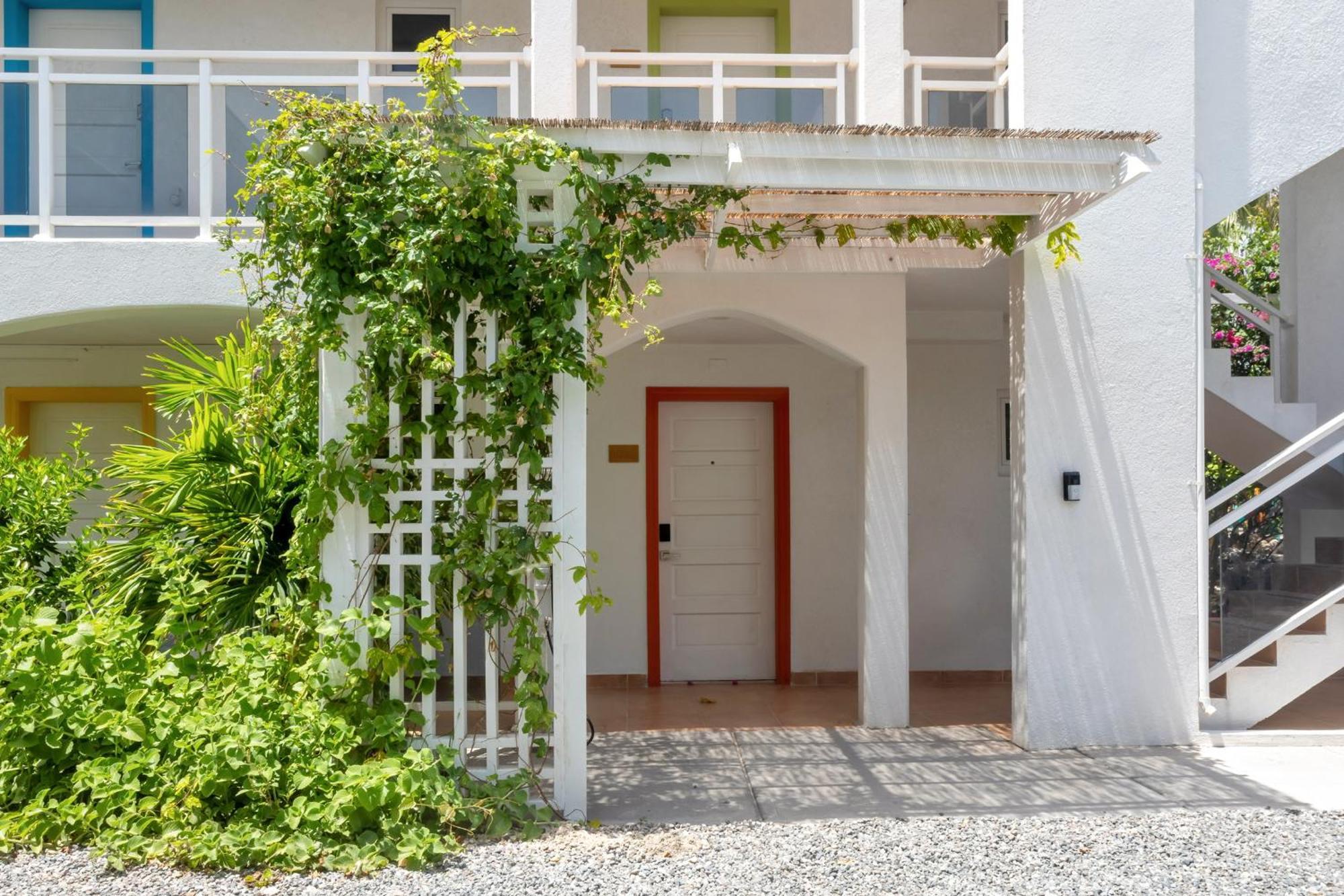 Maho Beach House - Luxe 1 Bedroom - Ocean Hideaway Buitenkant foto