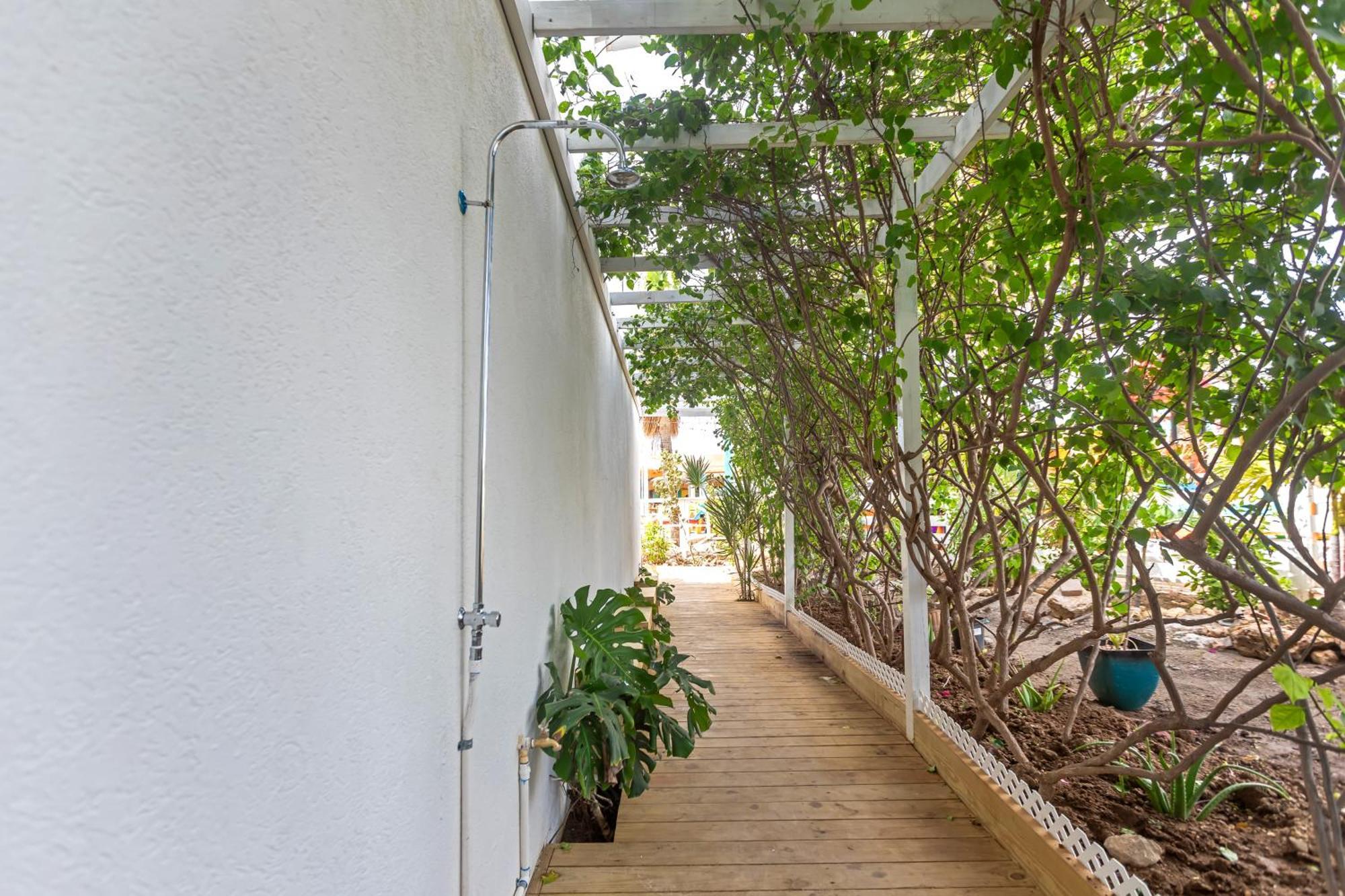 Maho Beach House - Luxe 1 Bedroom - Ocean Hideaway Buitenkant foto